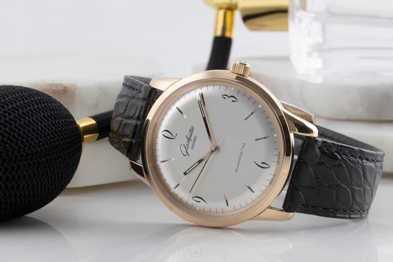 Glashütte Senator Sixties 18 ct red gold automatic men's watch 1-39-52-01-01-04 LP: 14100EUR [2503497]