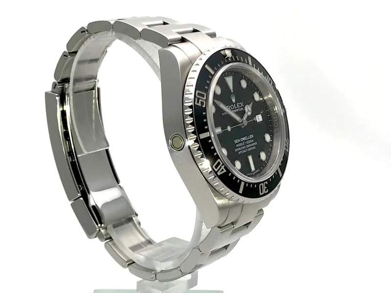 Rolex Sea-Dweller 4000 116600 aus 2015 LC100