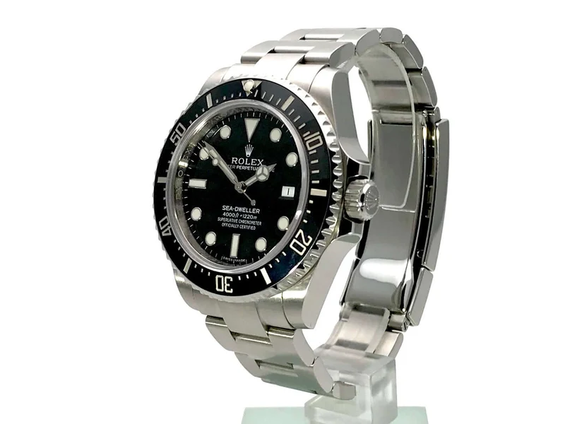 Rolex Sea-Dweller 4000 116600 aus 2015 LC100