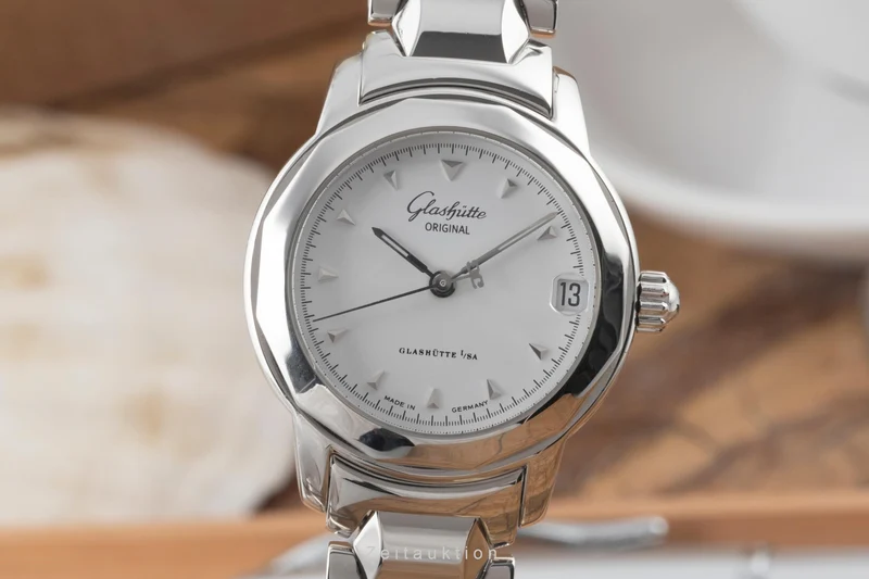 Glashütte Lady Sport steel automatic women's watch 10-33-41-51-04 LP: 6100EUR [2400718]