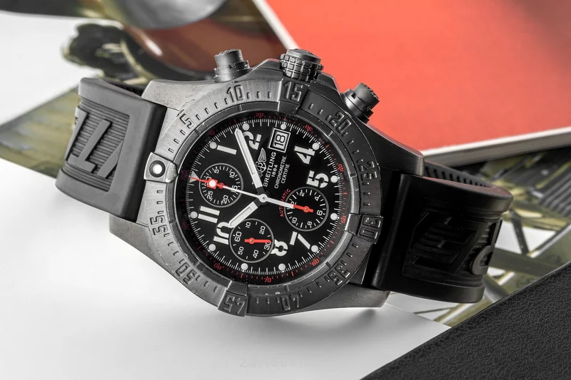 Breitling Avenger Skyland chronograph steel automatic men's watch M13380-3014 LP: 6200EUR Limited [2304329]