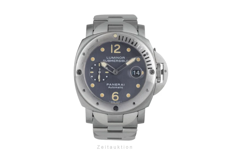 Panerai Submersible steel / titanium automatic men's watch PAM00106 [2503384]