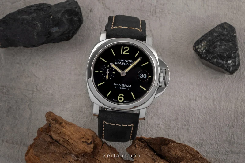 Panerai Luminor Marina steel automatic men's watch PAM01048 LP: 7900EUR [2503647]