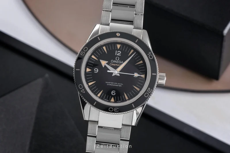 Omega Speedmaster steel automatic men's watch 233.30.41.21.01.001 LP: 7700EUR [2503825]