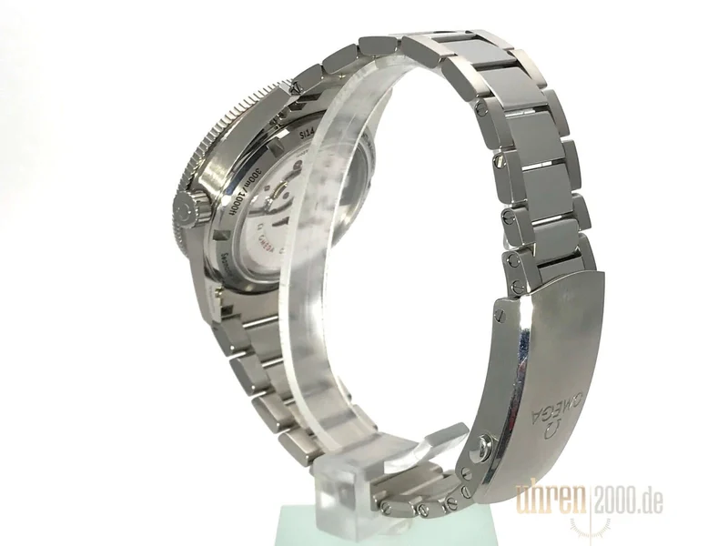 OMEGA Seamaster 300 Master Co-Axial 233.90.41.21.03.001 aus 2018