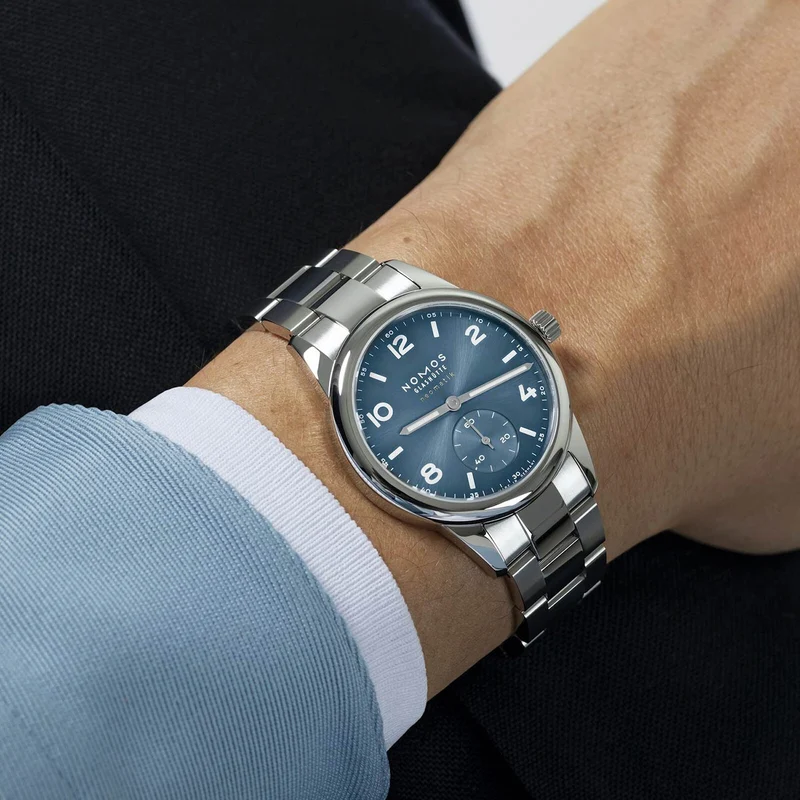 NOMOS Club NOMOS750