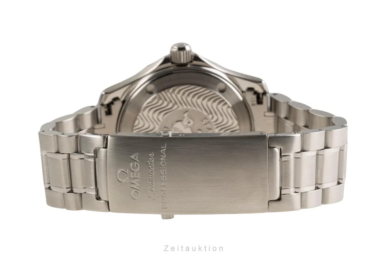 Omega Seamaster steel / white gold automatic men's watch 2236.50.00 [2305527]