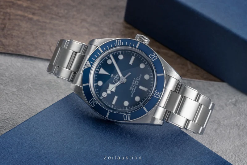 Tudor Black Bay steel automatic men's watch 79030B-0001 LP: 4150EUR [2503258]