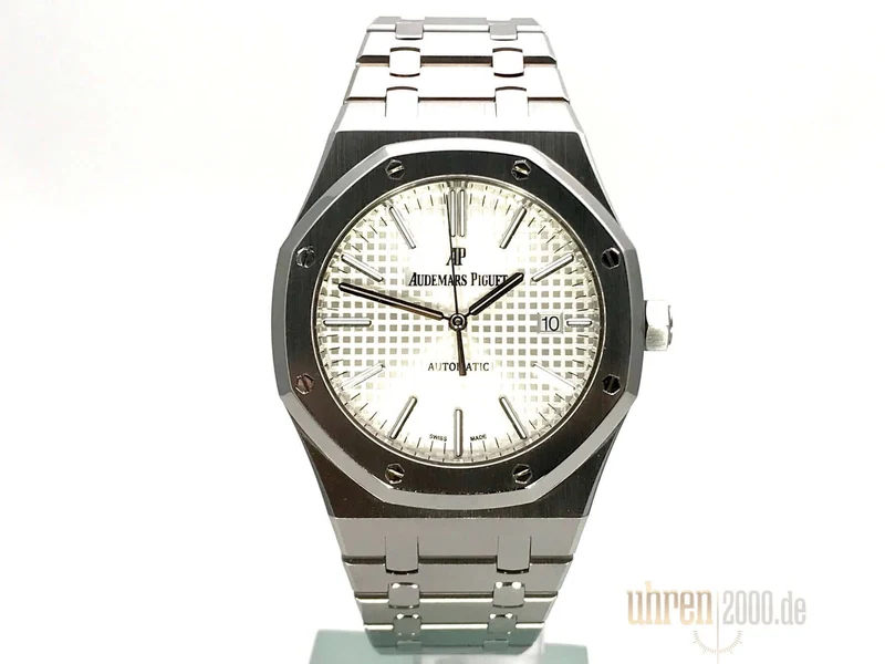 Audemars Piguet AP Royal Oak 15400ST.OO.1220ST.02 aus 2016 D-Papiere