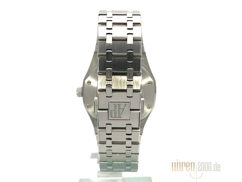 Audemars Piguet AP Royal Oak 15400ST.OO.1220ST.01 aus 2018