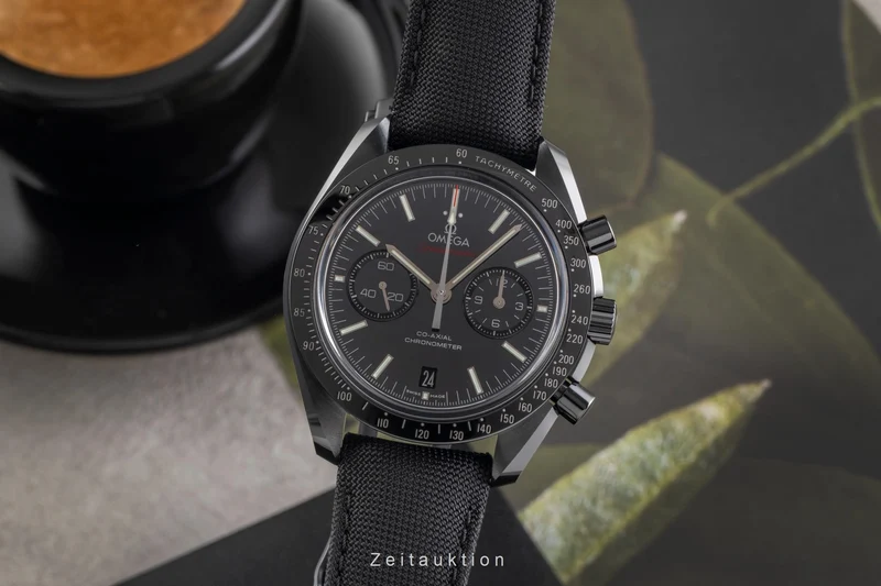 Omega Speedmaster Moonwatch chronograph ceramic automatic men's watch 311.92.44.51.01.007 LP: 13900EUR [2503506]