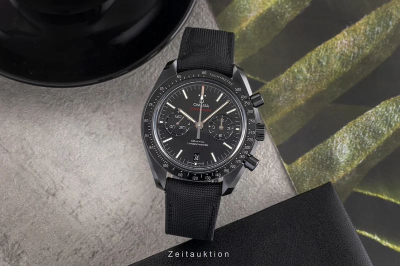 Omega Speedmaster Moonwatch chronograph ceramic automatic men's watch 311.92.44.51.01.007 LP: 13900EUR [2503506]
