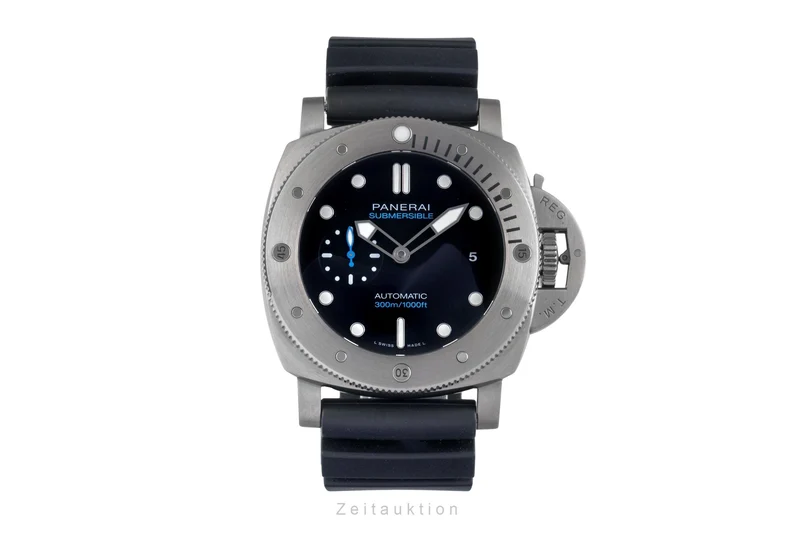 Panerai Submersible titanium automatic men's watch PAM01305 LP: 10900EUR [2503524]