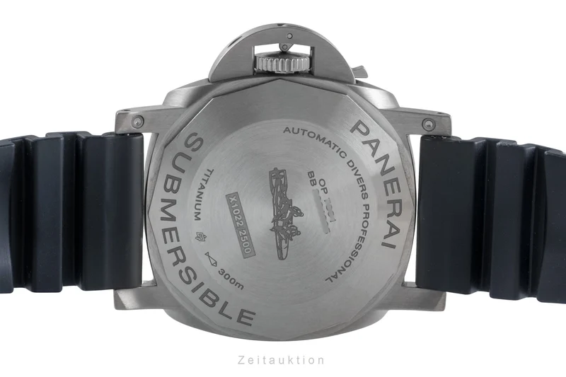 Panerai Submersible titanium automatic men's watch PAM01305 LP: 10900EUR [2503524]