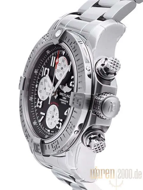 Breitling Avenger II Chronograph A13381111B2A1