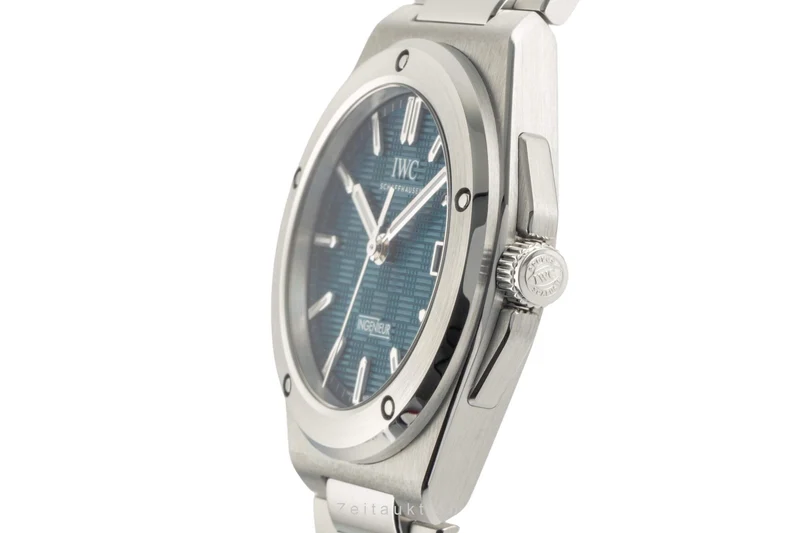 IWC Ingenieur steel automatic men's watch IW328903 LP: 12900EUR [2403234]