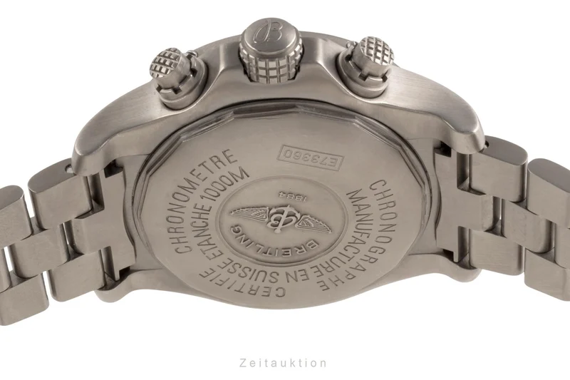 Breitling Avenger chronograph titanium quartz men's watch E73360 [2400390]