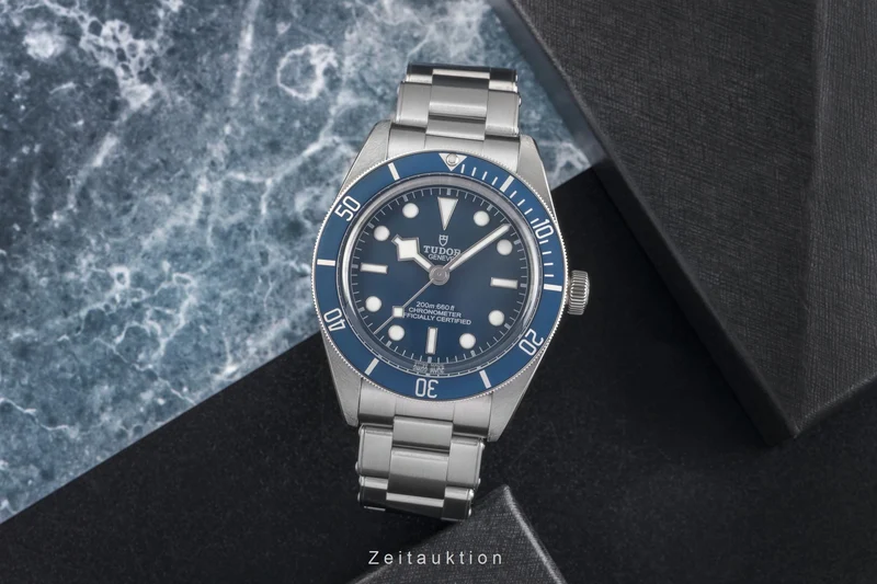 Tudor Black Bay steel automatic men's watch 79030B LP: 4150EUR [2503532]