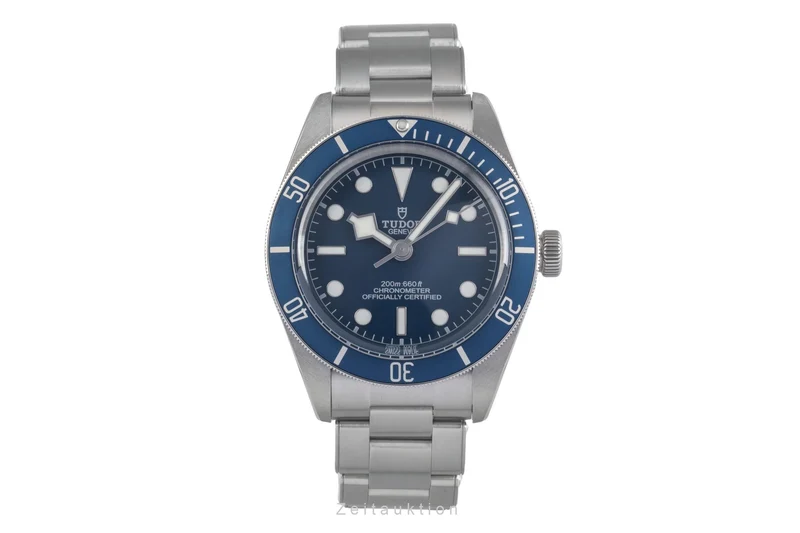 Tudor Black Bay steel automatic men's watch 79030B LP: 4150EUR [2503532]