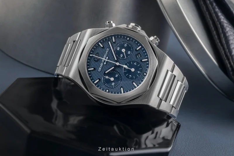 Girard Perregaux Laureato chronograph steel automatic men's watch 81020-11-431-11A LP: 19600EUR [2502939]