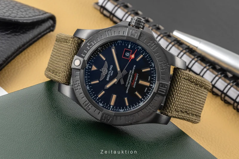 Breitling Avenger Blackbird 44 titanium automatic men's watch V1731110/BD74 LP: 4800EUR [2400003]