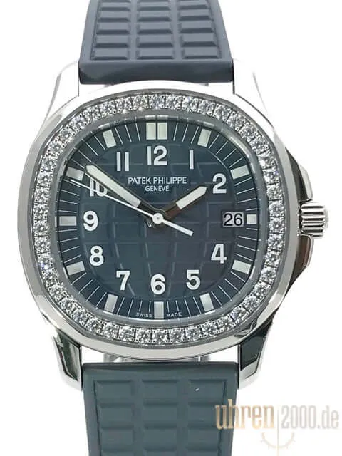 Patek Philippe Aquanaut Lady 5067A-025