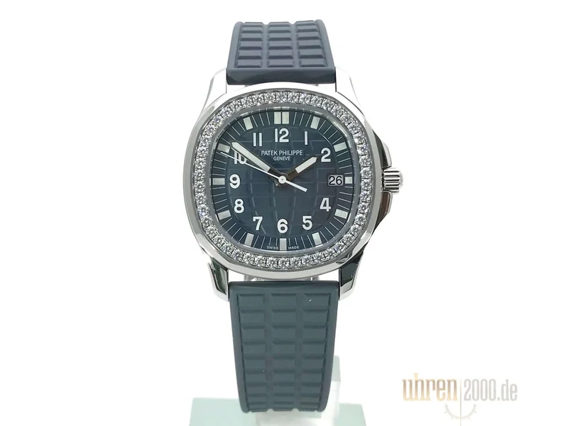 Patek Philippe Aquanaut Lady 5067A-025