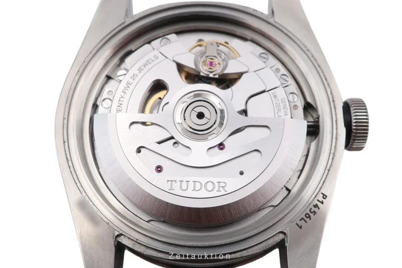 Tudor Black Bay steel automatic men's watch 79230N LP: 4030EUR [2400202]