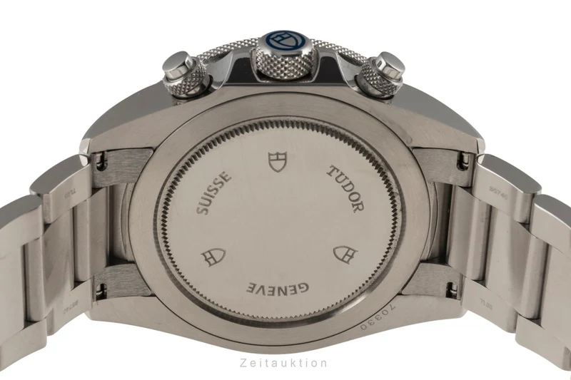 Tudor Heritage chronograph steel automatic men's watch 70330B LP: 5550EUR [2400127]