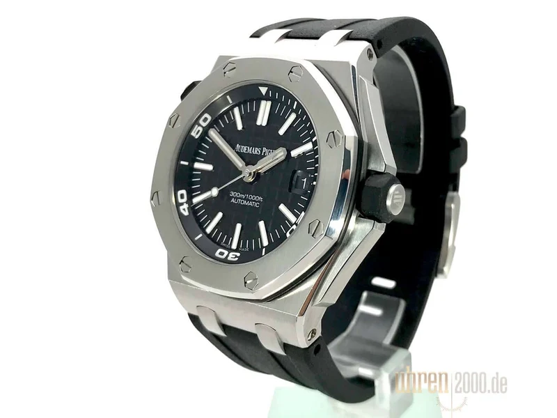 Audemars Piguet Royal Oak Offshore Diver aus 2017 Ref. 15710ST.OO.A002CA.01