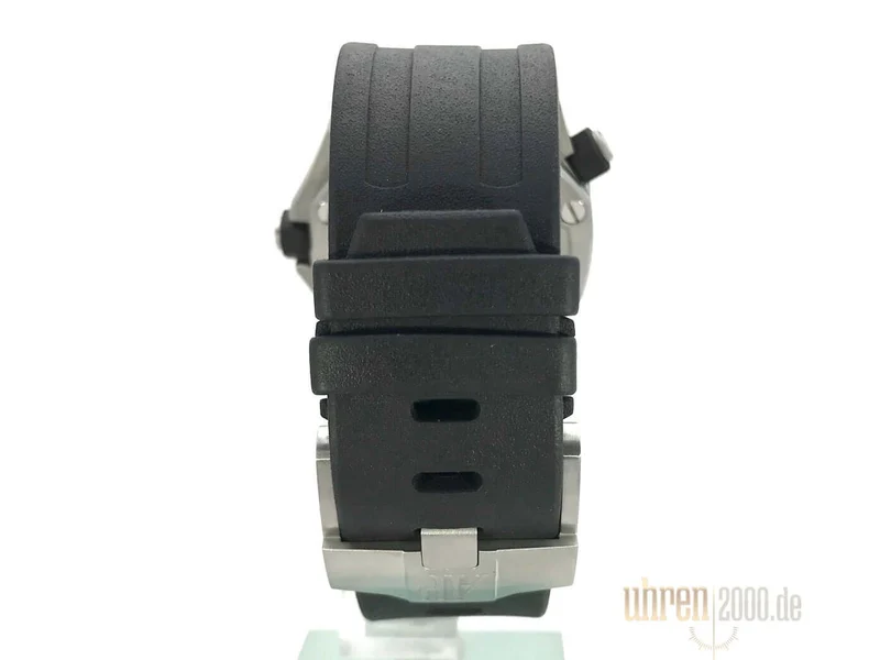 Audemars Piguet Royal Oak Offshore Diver aus 2017 Ref. 15710ST.OO.A002CA.01