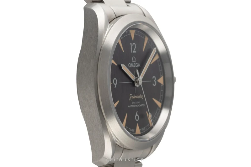 Omega Railmaster steel automatic men's watch 220.10.40.20.01.001 LP: 5400EUR [2304947]
