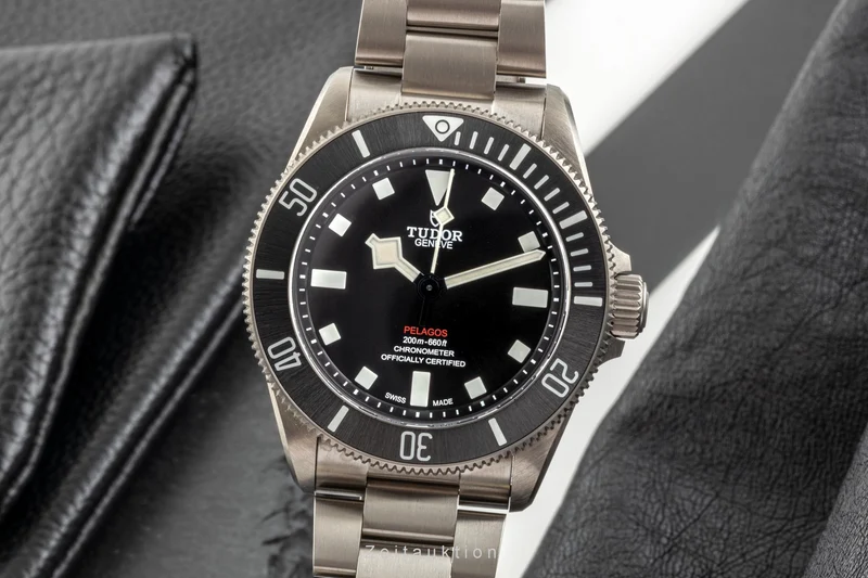 Tudor Pelagos titanium automatic men's watch 25407N LP: 4610EUR [2304266]