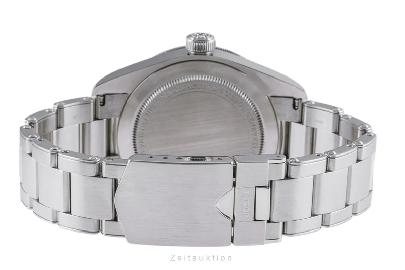 Tudor Black Bay steel automatic men's watch 79030B-0001 LP: 3930EUR [2304109]
