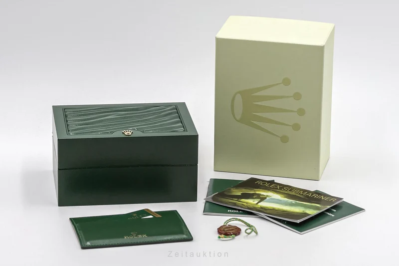 Rolex Submariner steel automatic men's watch 16610LV [2304708]