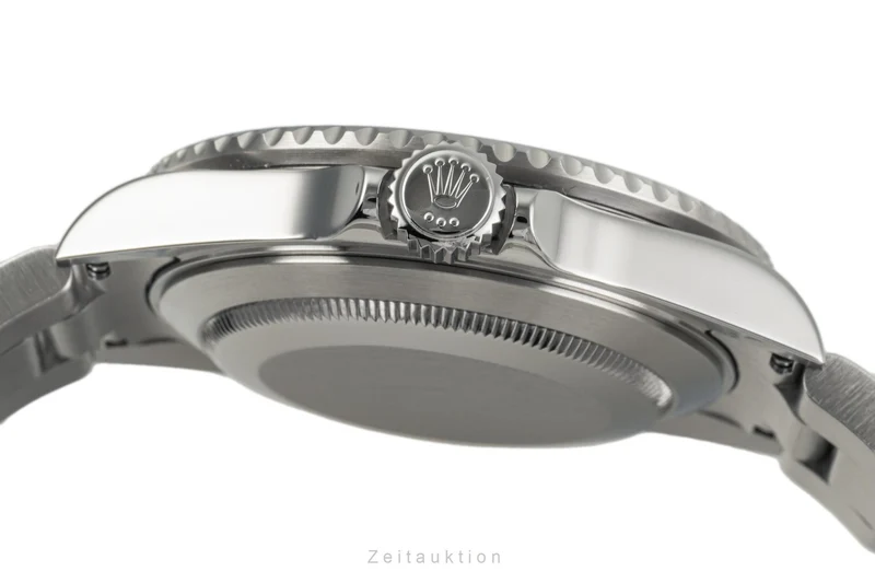 Rolex Submariner steel automatic men's watch 16610LV [2304708]
