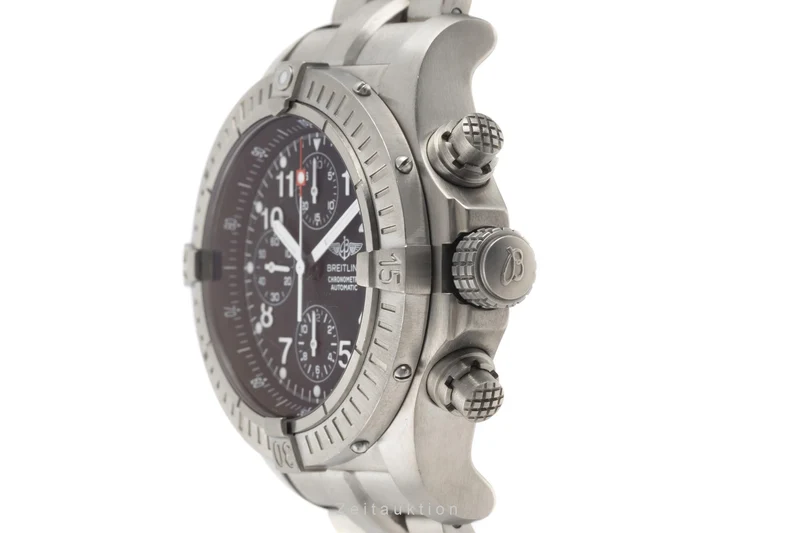 Breitling Avenger chronograph titanium automatic men's watch E13360 [2206762]