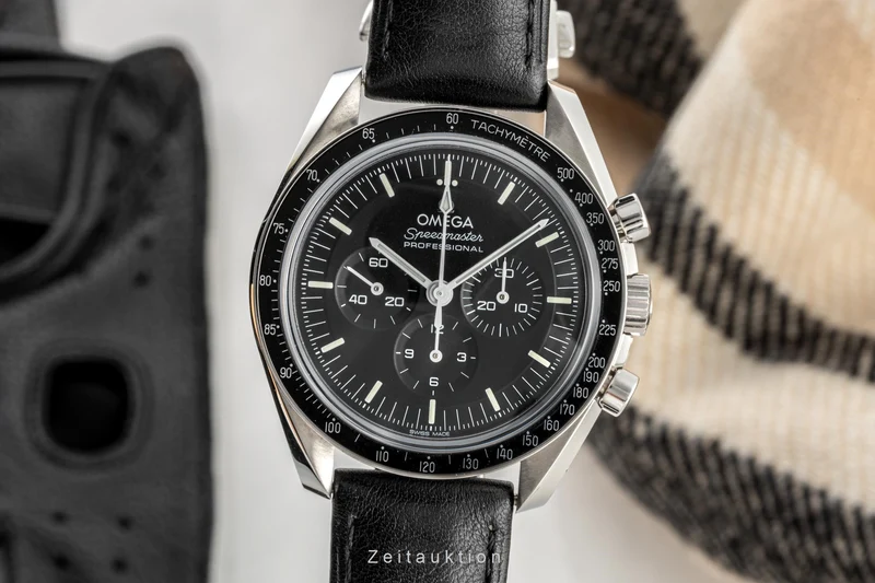 Omega Speedmaster Moonwatch steel manual winding men's watch 310.32.42.50.01.002 LP: 8300EUR [2303949]