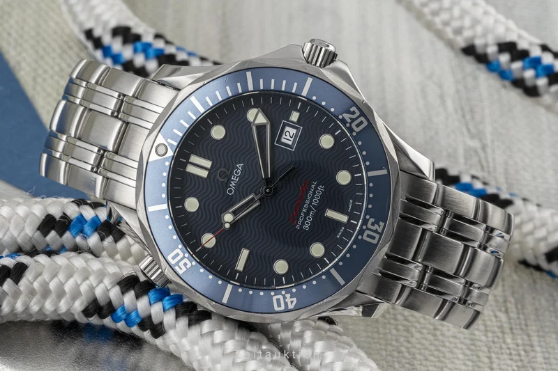 Omega Seamaster steel quartz men's watch 2221.80.00, 196.1504 [2302638]