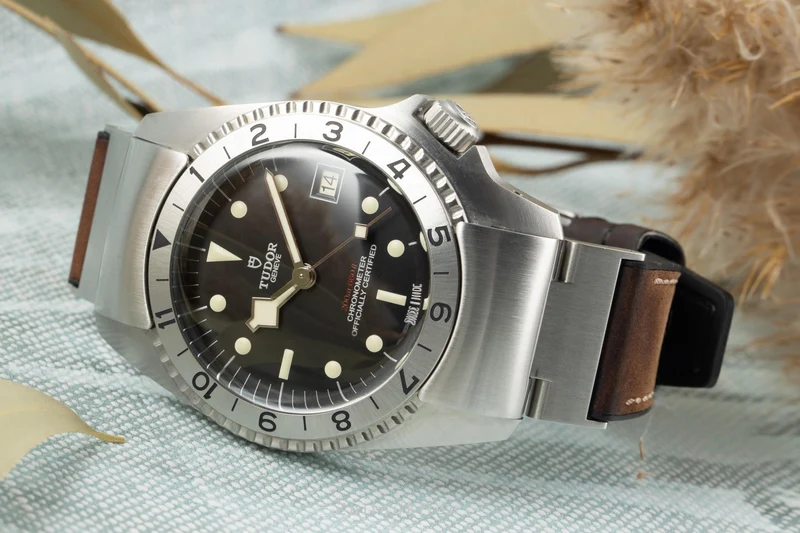 Tudor Black Bay steel automatic men's watch 70150 LP: 4250EUR [2303766]