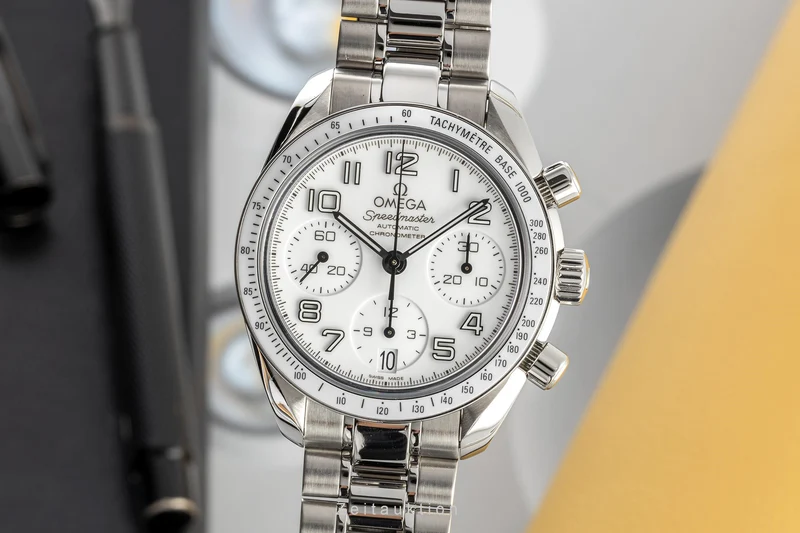 Omega Speedmaster chronograph steel automatic men's watch 324.30.38.40.04.001 LP: 7300EUR [2304520]