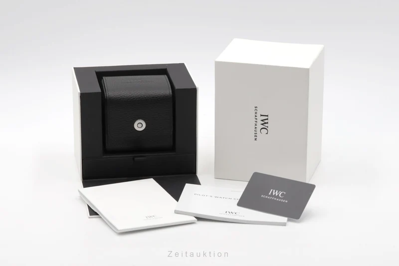 IWC Pilot chronograph steel automatic men's watch IW388103 LP: 8300EUR [2305269]