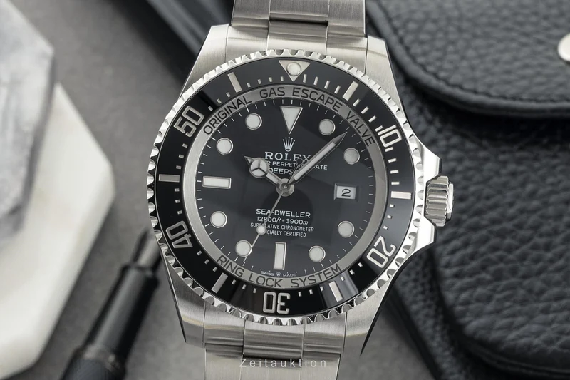 Rolex Sea-Dweller steel automatic men's watch 126660 [2305208]