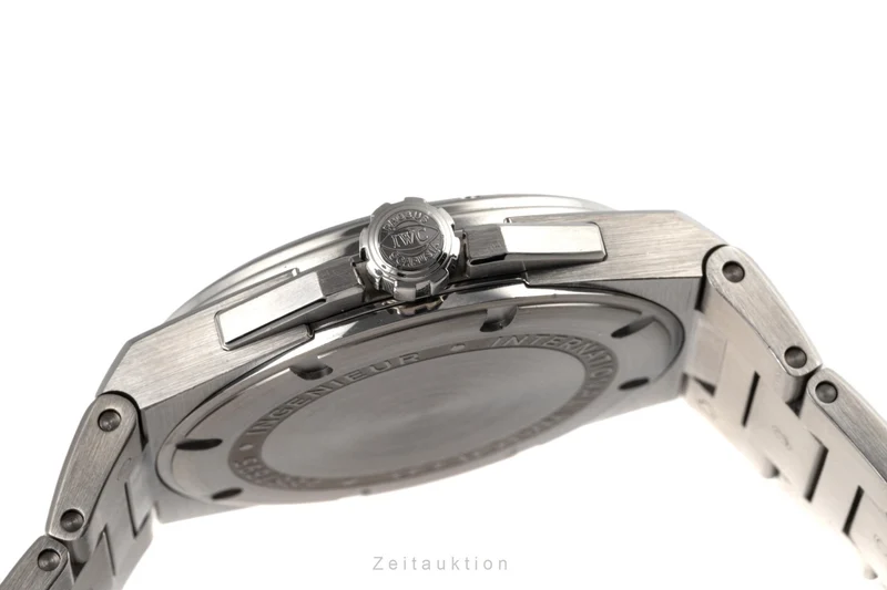 IWC Ingenieur steel automatic men's watch IW323902 LP: 12900EUR [2302537]