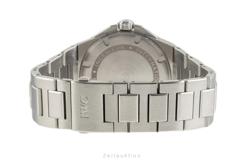 IWC Ingenieur steel automatic men's watch IW323902 LP: 12900EUR [2302537]