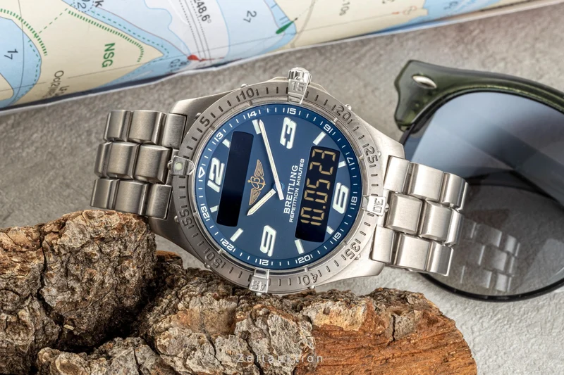Breitling Aerospace chronograph titanium quartz men's watch E65362 LP: 5100EUR [2301177]