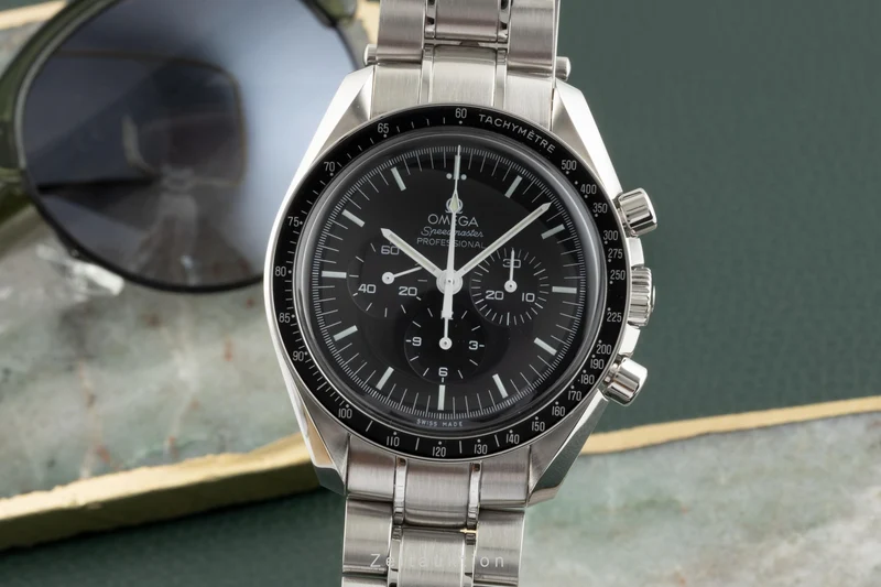 Omega Speedmaster Moonwatch chronograph steel manual winding men's watch 311.30.42.30.01.005 LP: 7600EUR [2304427]
