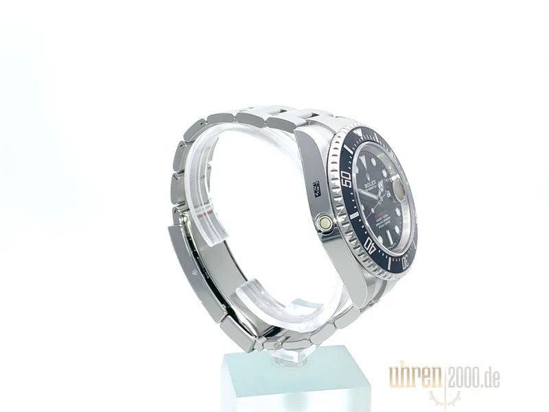 Rolex Sea-Dweller Ref. 126600 verklebt LC100 aus 2017