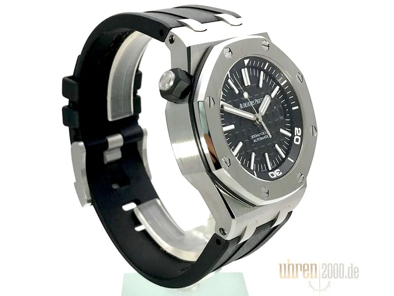 Audemars Piguet Royal Oak Offshore Diver 15703ST.OO.A002CA.01 aus 2011