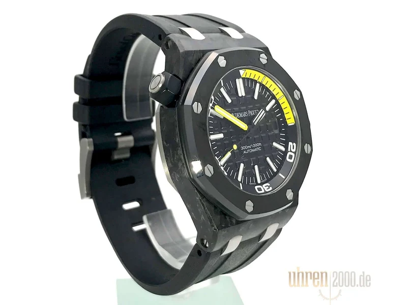 Audemars Piguet Royal Oak Offshore Diver Carbon 15706AU.OO.A002CA.01 aus 2012